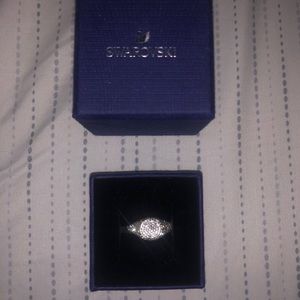 Swarovski VERY shiny ring